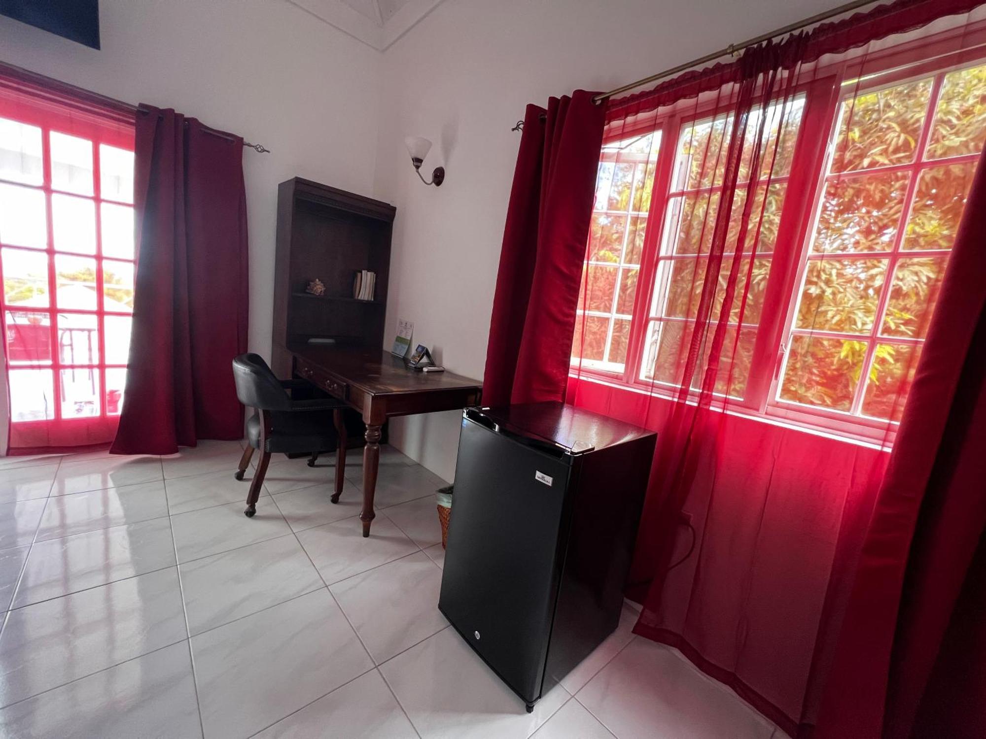 All Nations Guest House Порт-Антонио Номер фото